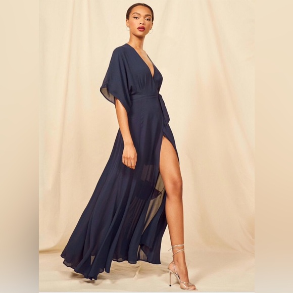 NWT Reformation Winslow Navy Blue Winslow Maxi Kimono Wrap Dress - Picture 3 of 13